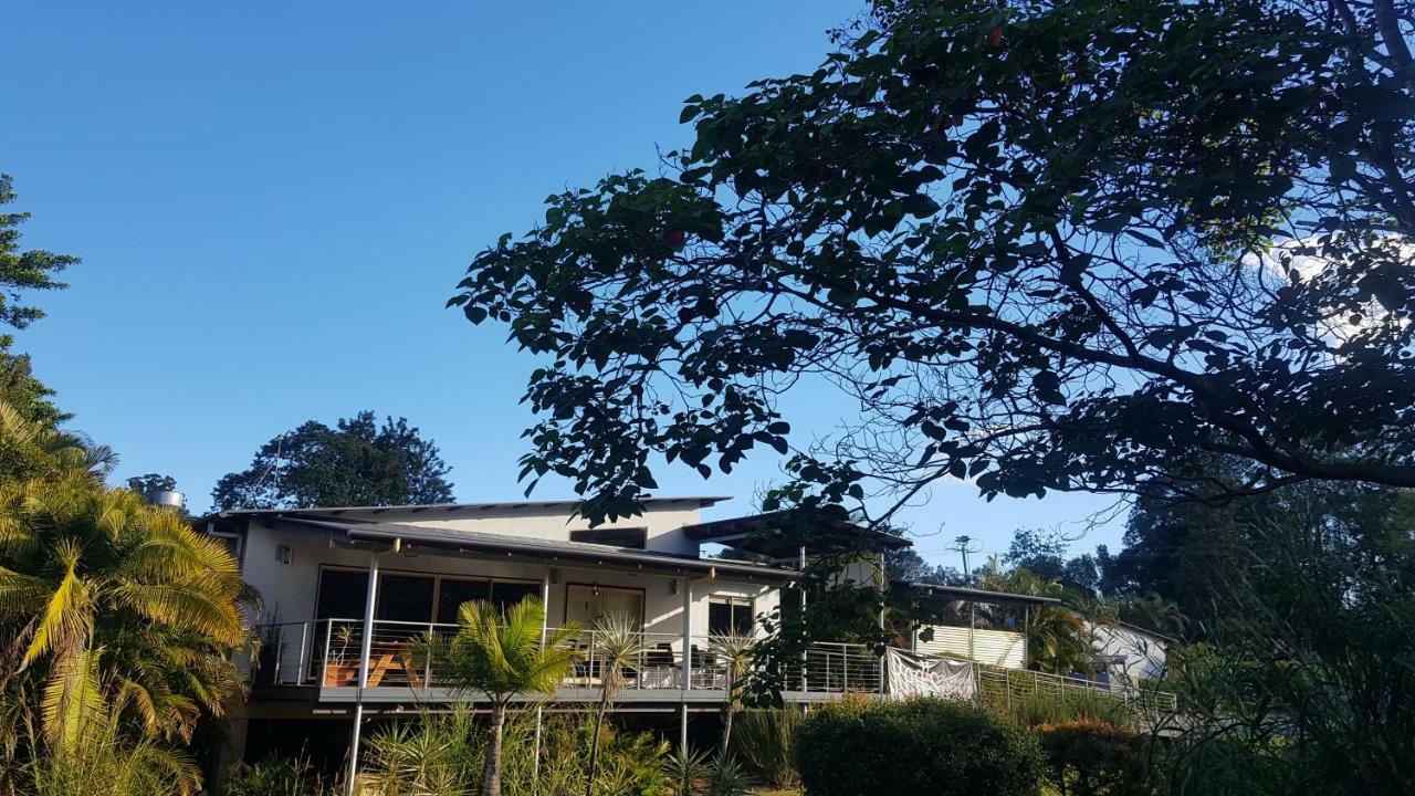 Red Bridge Motor Inn Woombye Exterior foto